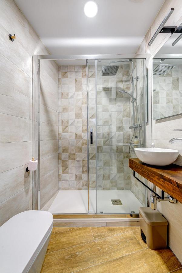 Apartamentos Menora Toledo Exteriör bild