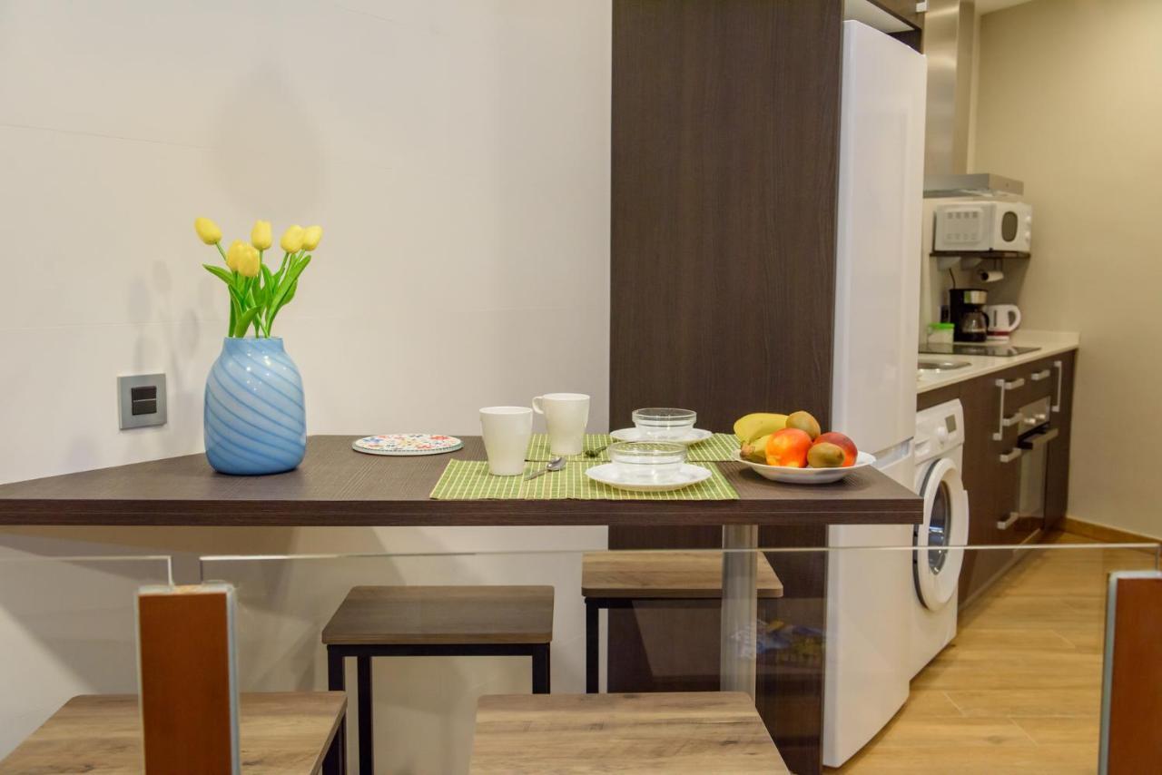 Apartamentos Menora Toledo Exteriör bild