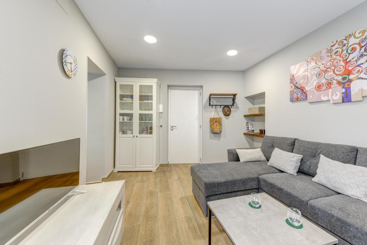Apartamentos Menora Toledo Exteriör bild