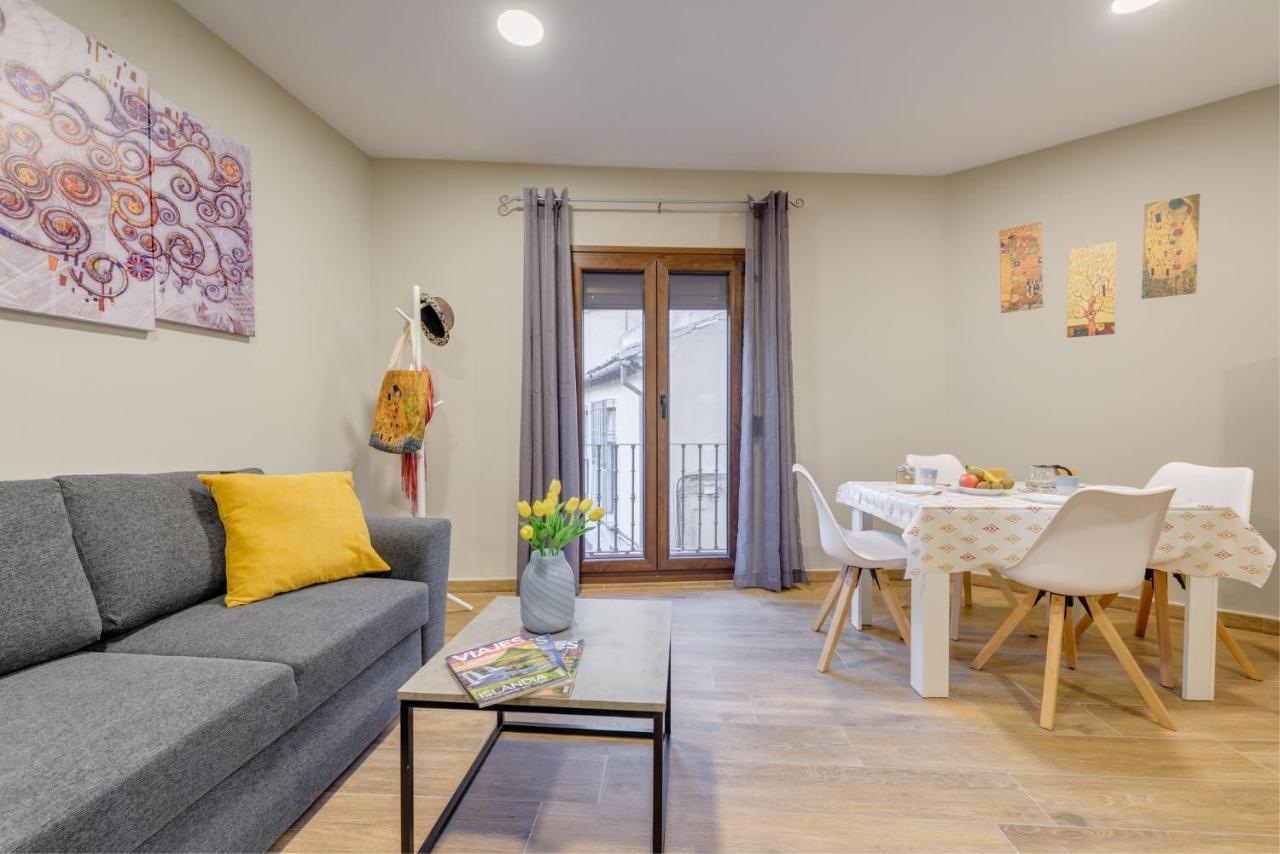 Apartamentos Menora Toledo Exteriör bild