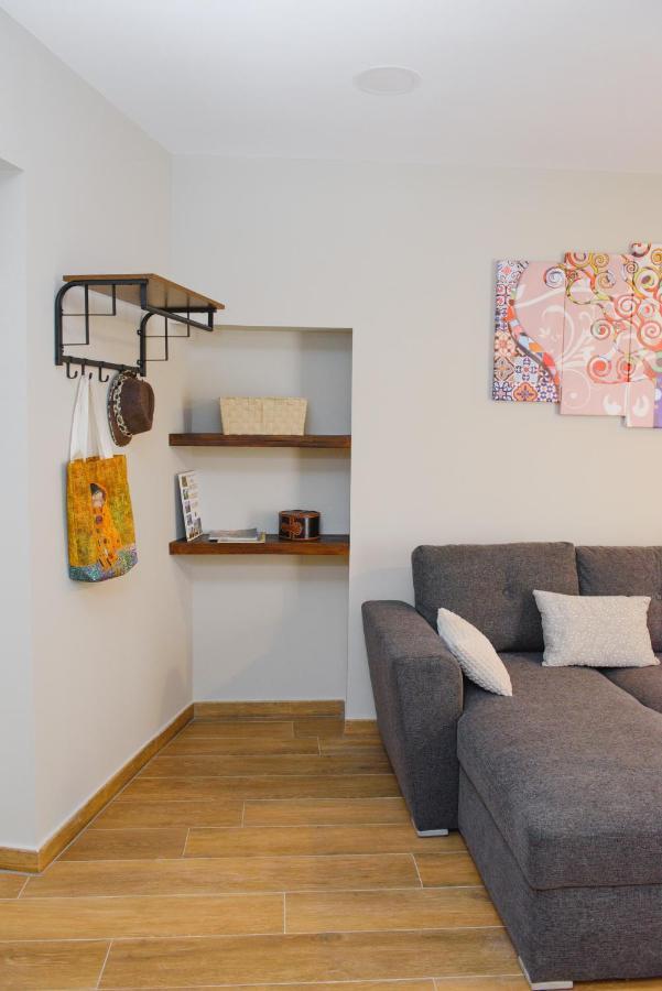 Apartamentos Menora Toledo Exteriör bild
